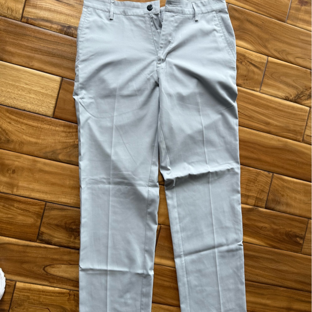 Adidas Gray Chinos Stylish Versatile Design